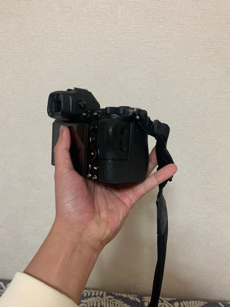 Nikon Z6 + Z 40mm f/2 SE + 512GB カード