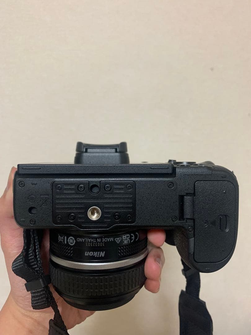 Nikon Z6 + Z 40mm f/2 SE + 512GB カード