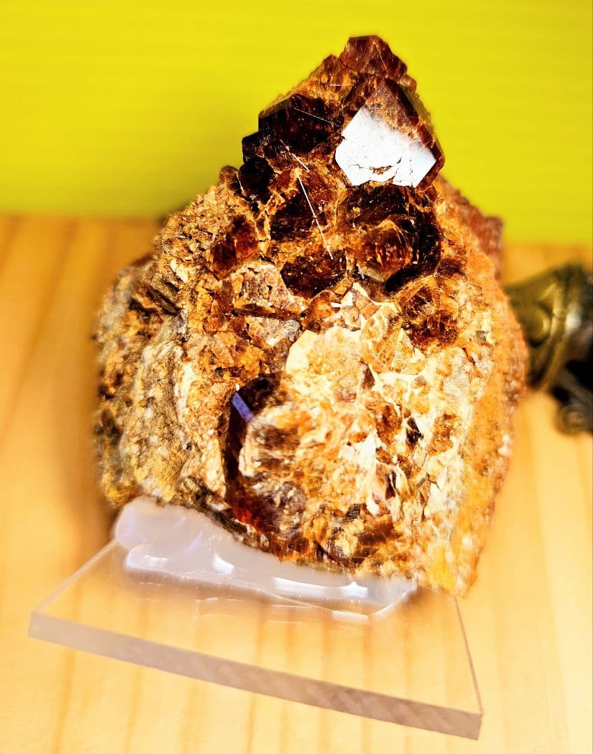 ネガティブエネルギーから強力に守護する‼️ ガーネット原石