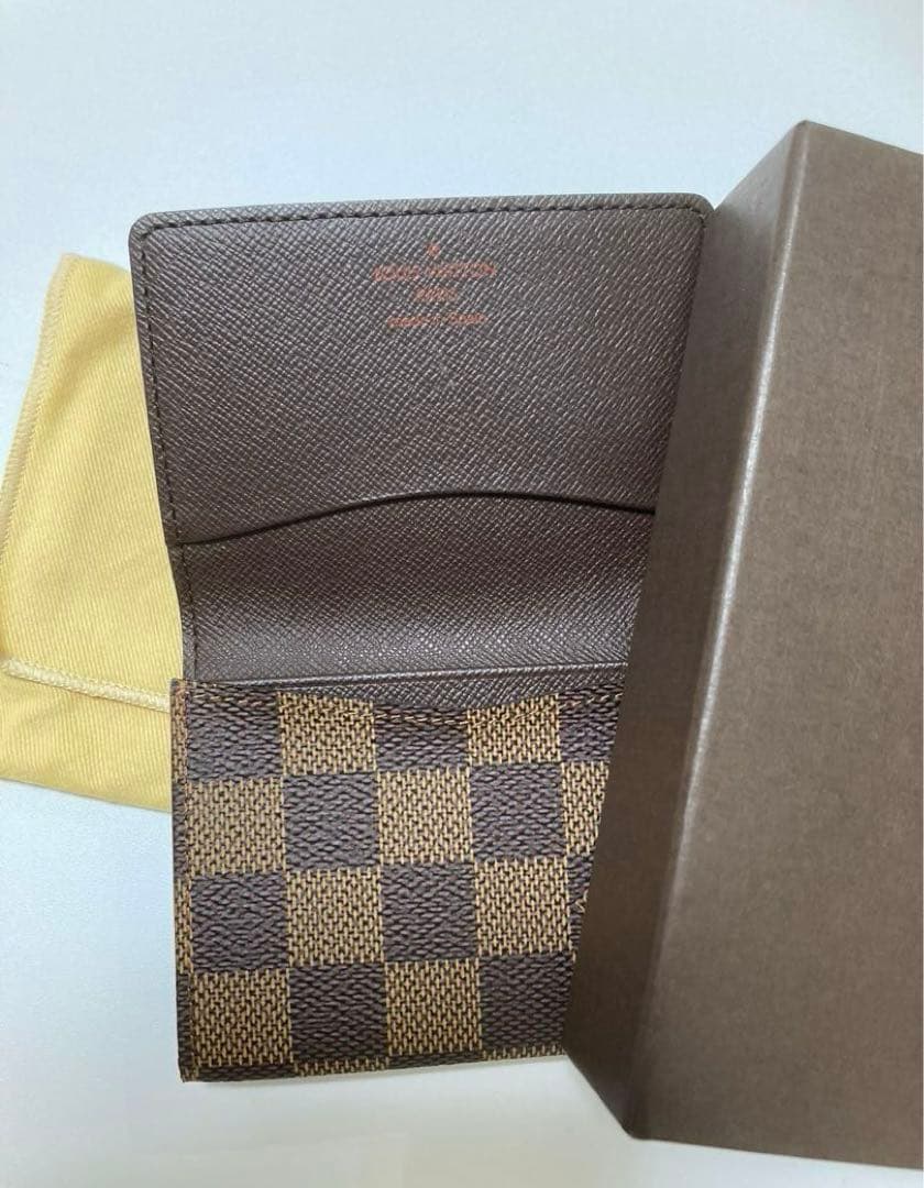 ほぼ未使用　ルイヴィトン 名刺入れ　カードケース　ダミエ　レディース　メンズ