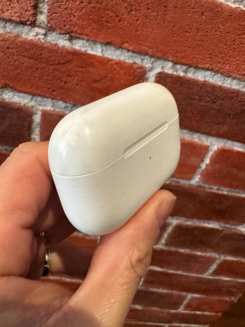 AirPods Pro 第2世代 USB-Cケース