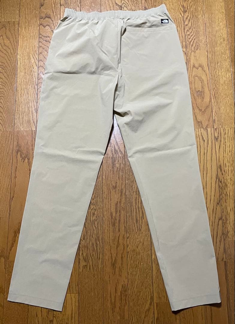 ノースフェイス　エクスプローラーパーセルリラックスパンツ　新品未使用　XL