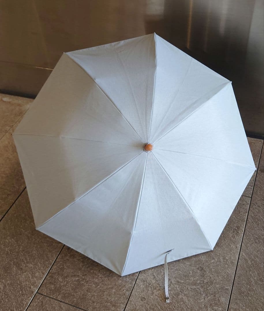 サンバリア100 日傘 2段折 moku グレー 完全遮光 折り畳み