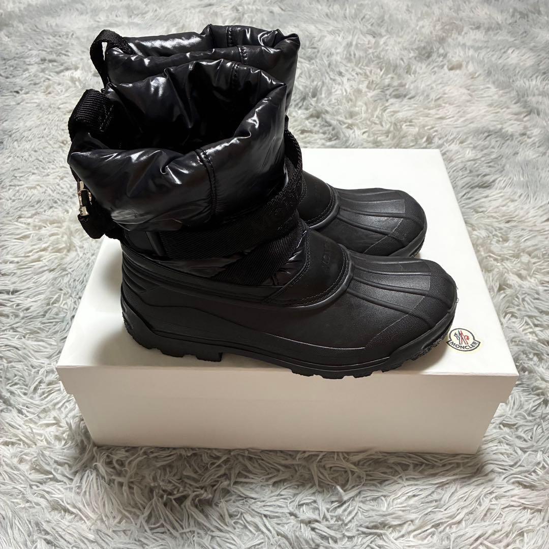 【美品】MONCLER 防寒 防水 ウィンターブーツ 41 BLACK