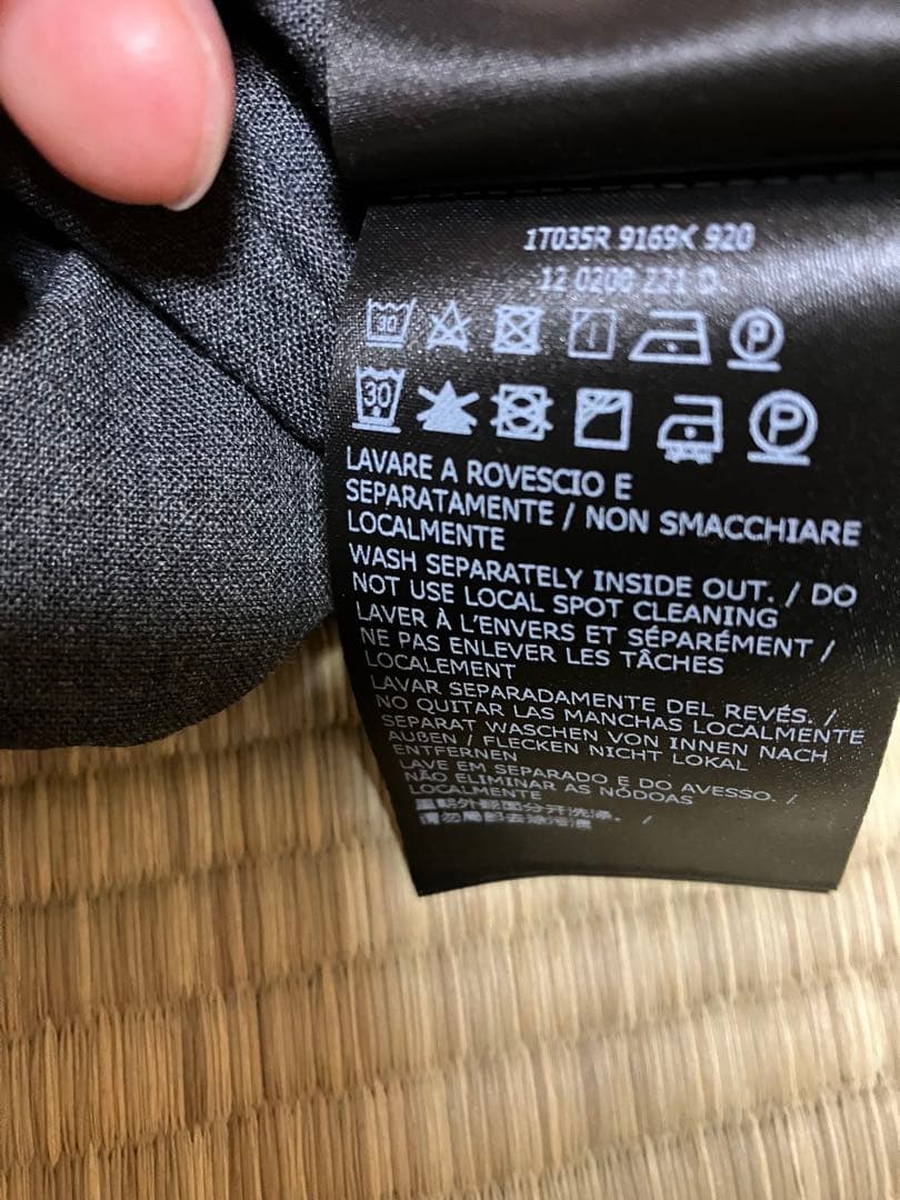 試着のみインコテックス　スラックス　サイズ46 チャコールグレー