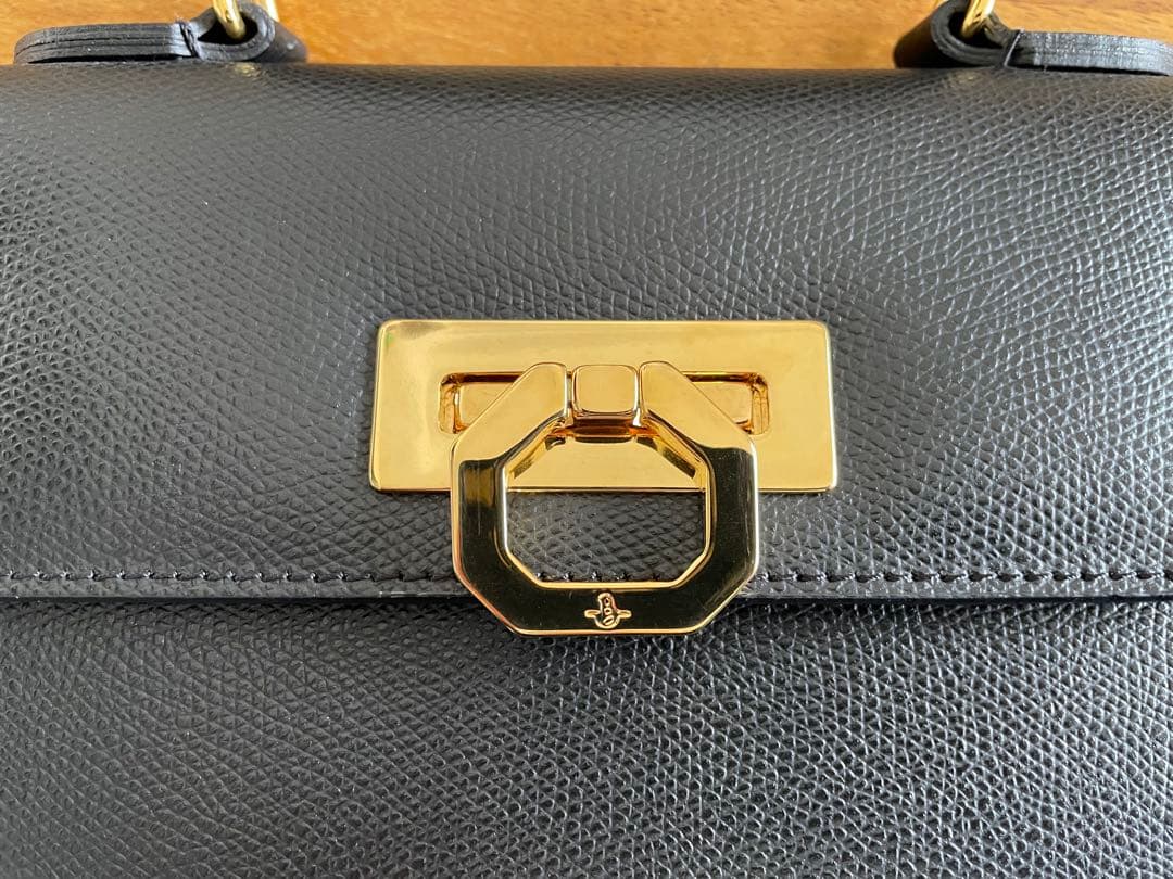 カルボッティタグ付き保存袋付き　Greta245 ブラック