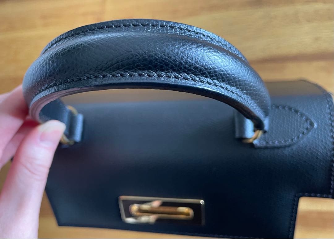 カルボッティタグ付き保存袋付き　Greta245 ブラック