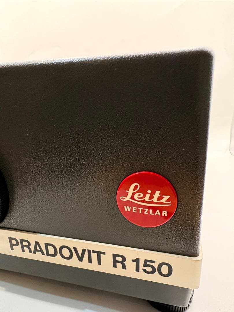 Leitz PRADOVIT R 150 プロジェクター本体