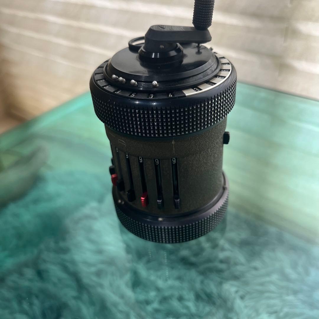 【希少品】Curta Type II メカニカル計算機 ケース付き