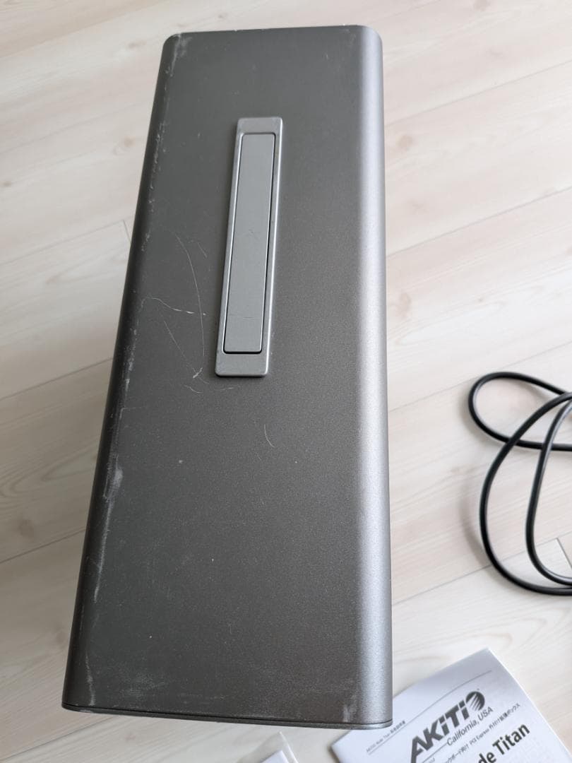 スピーカー・ウーファー AKITIO NODE TITAN Thunderbolt 3