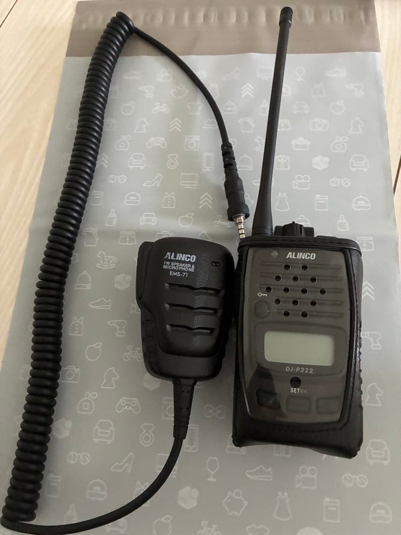 ALINCO DJ-P222 Lトランシーバー