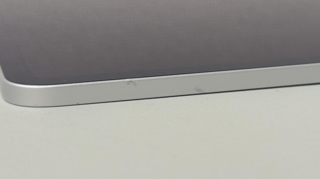 iPad Pro 12.9インチ 第3世代 64GB モデルA1876