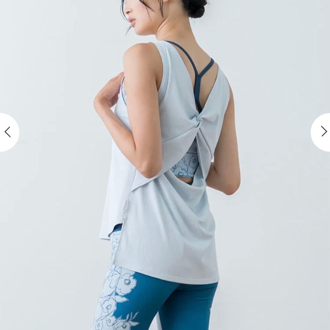 【新品未使用】ドローイングフラワーセパレートタンクトップ