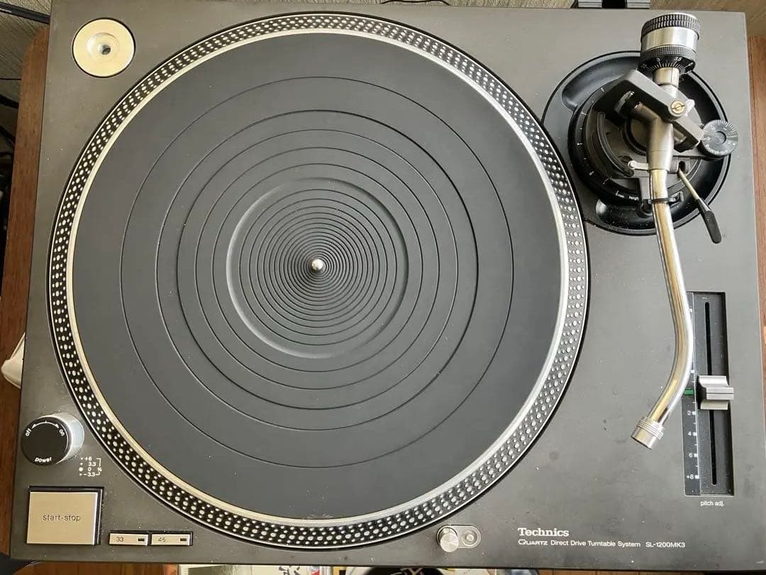 Technics SL-1200 MK3 ターンテーブル