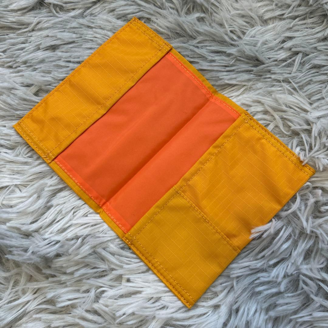 【新品】LeSportsac×ひとりっぷマルチトラベルウォレット サンドベージュ