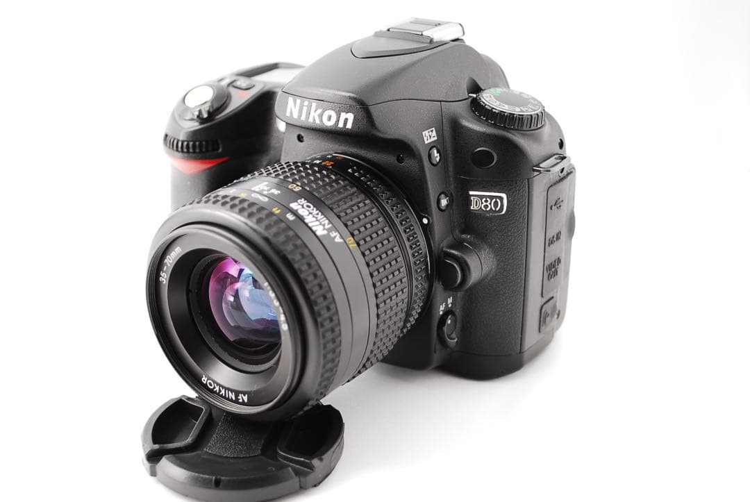 色鮮やかなCCDセンサー✨Nikon D80✨デジタル一眼レフカメラ