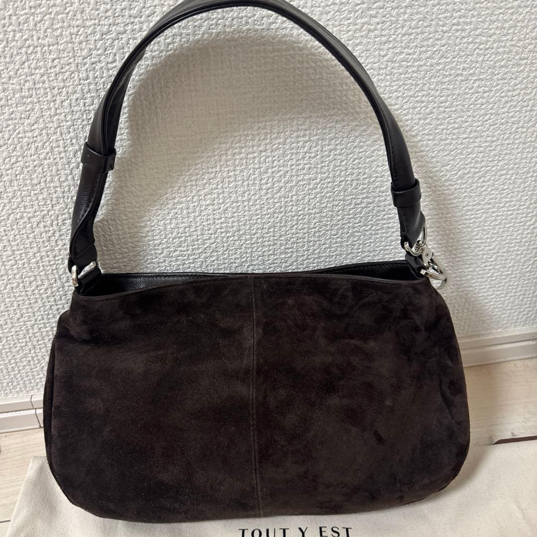 よりよりTOUT Y ESTトゥティエ SACNACELLEMINI