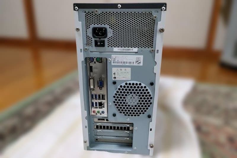 EPSON Endeavor デスクトップPC ホワイト 本体