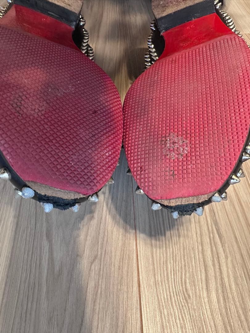 クリスチャンルブタン　38 ブラック　スタッズローファー