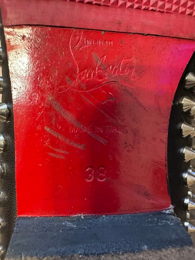 クリスチャンルブタン　38 ブラック　スタッズローファー