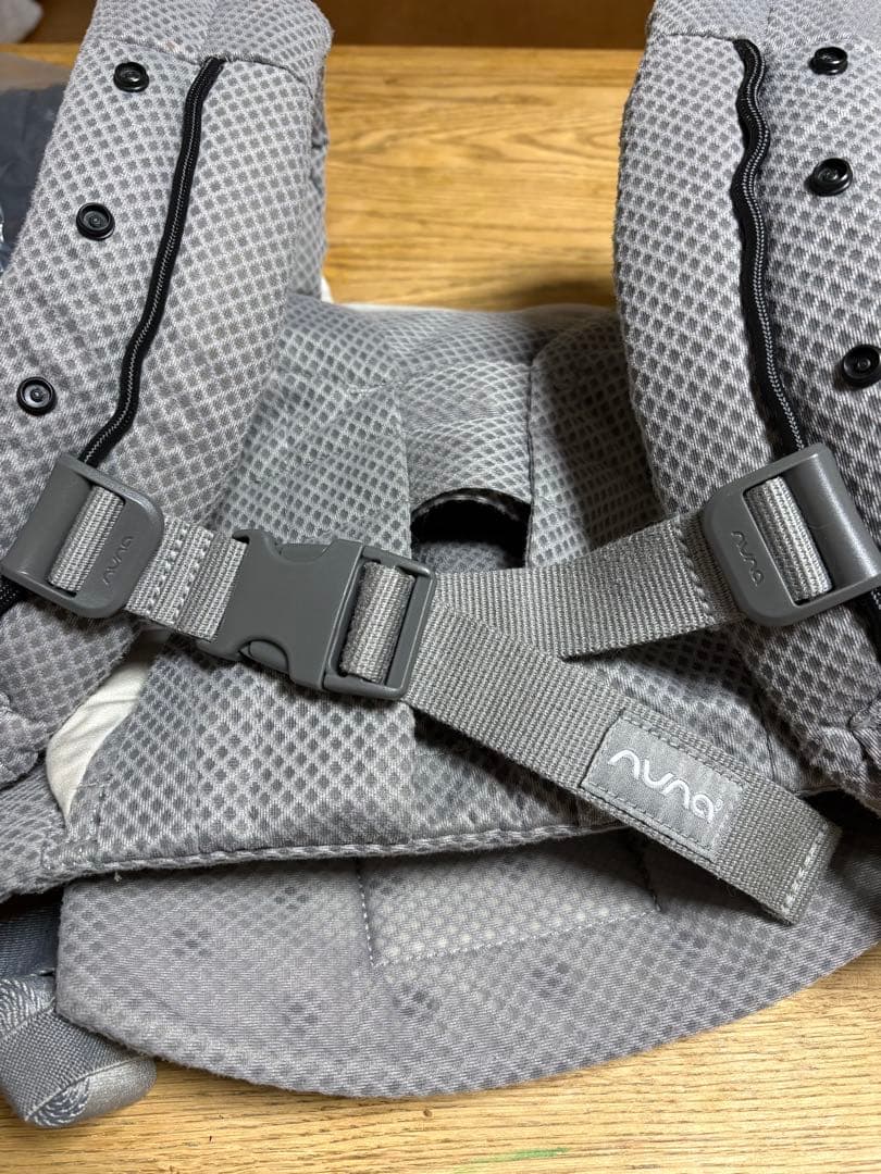 nuna fog メッシュ抱っこ紐