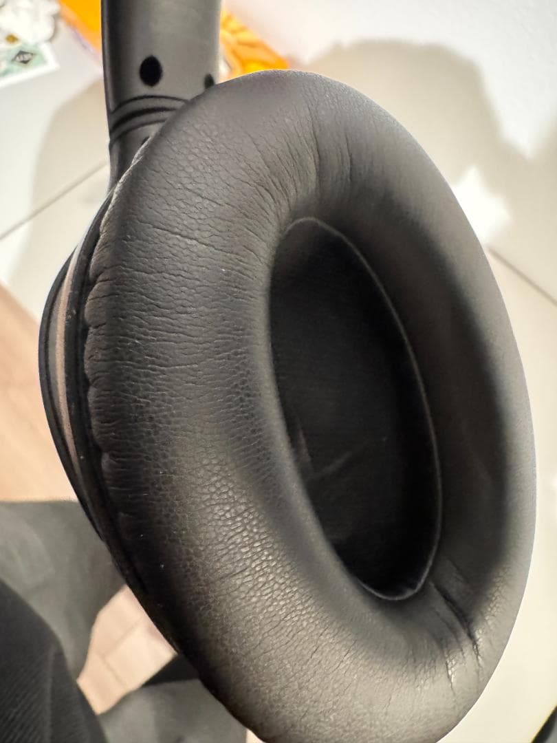 Audio-Technica ATH-S300BTワイヤレスヘッドホン ブラック