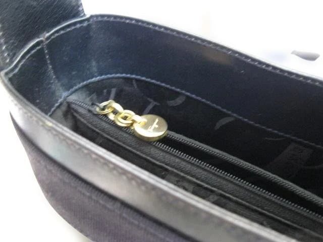 サルバトーレフェラガモ☆ヴァラリボン☆美品