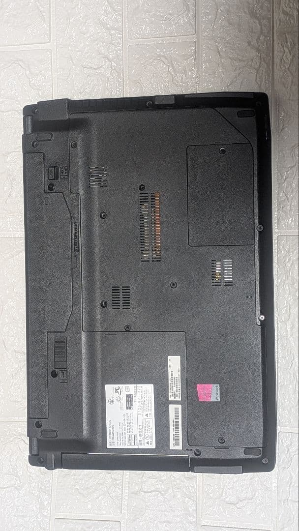 富士通 LIFEBOOK 　AH45　15.6インチブラック（ブルーレー交換済）