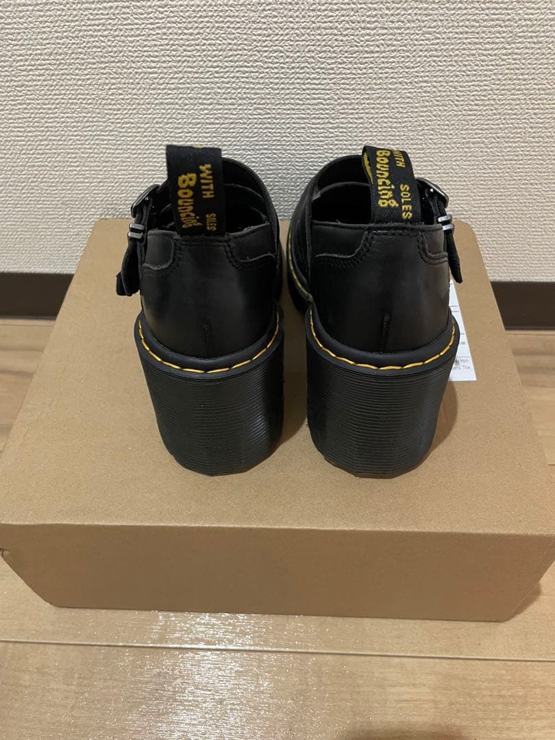 Dr. Martens 靴 メリージェーンシューズ ヒール ベルト