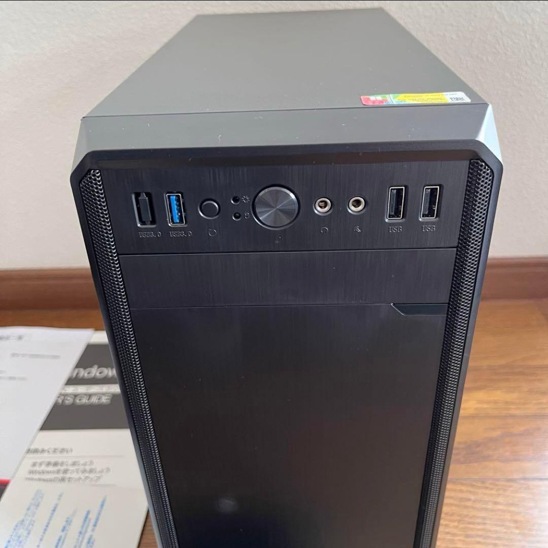 未使用　ディスクトップパソコン Windows 10  64Bit