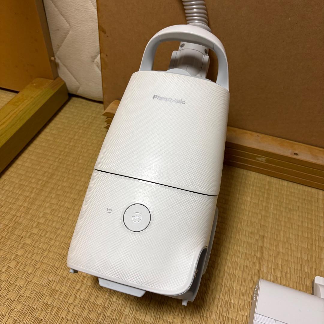 Panasonic MC-JP860K-W 2024年製 掃除機 紙パック式