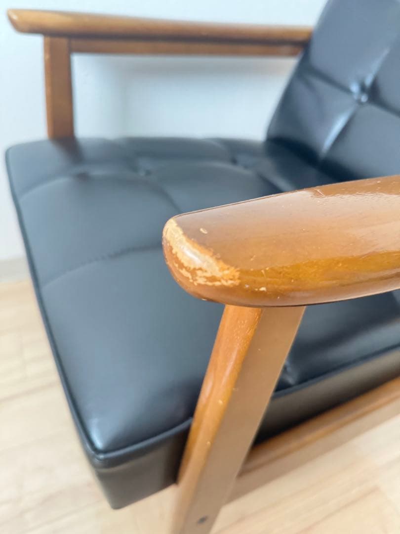 カリモク60 Kチェア 1シーター ブラック【梱包たのめる便発送】