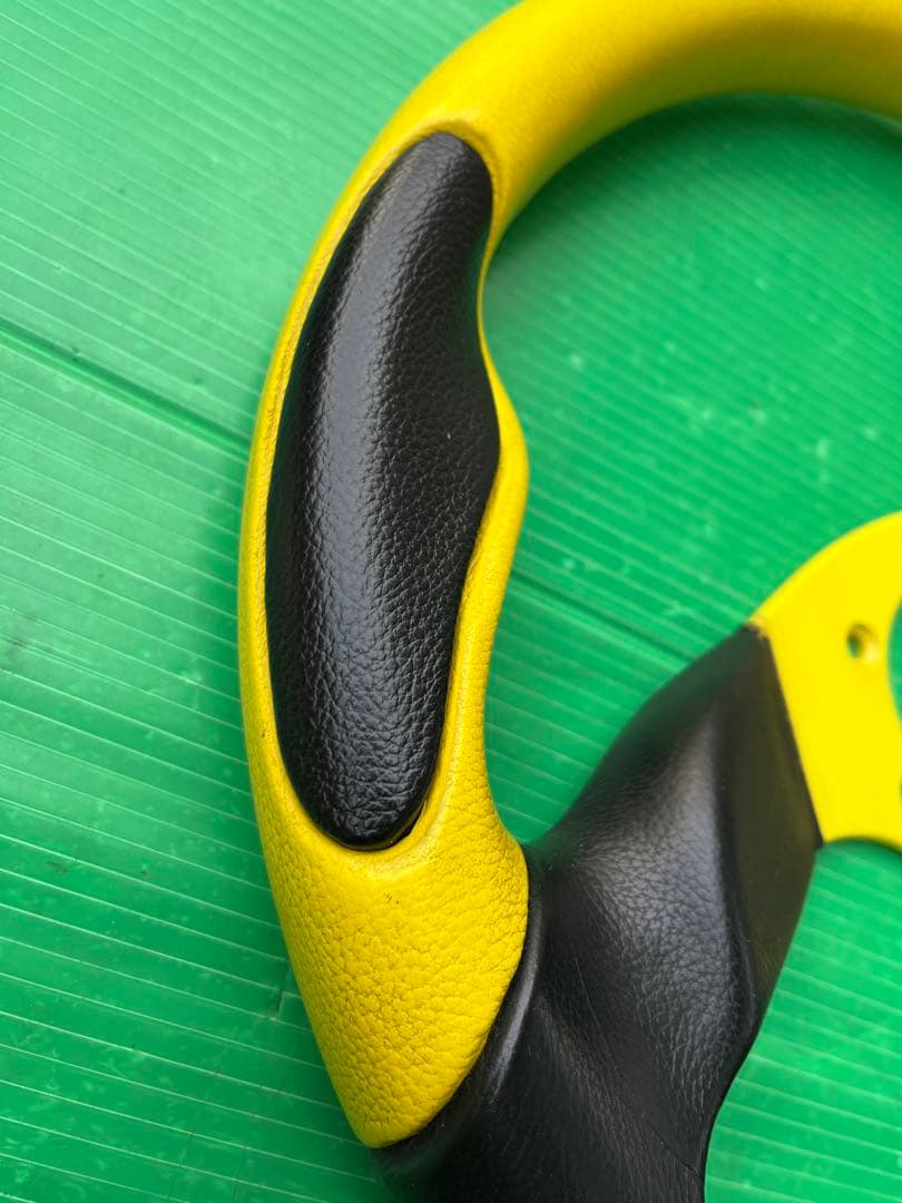 ルドー モモコマンド2 イエロー