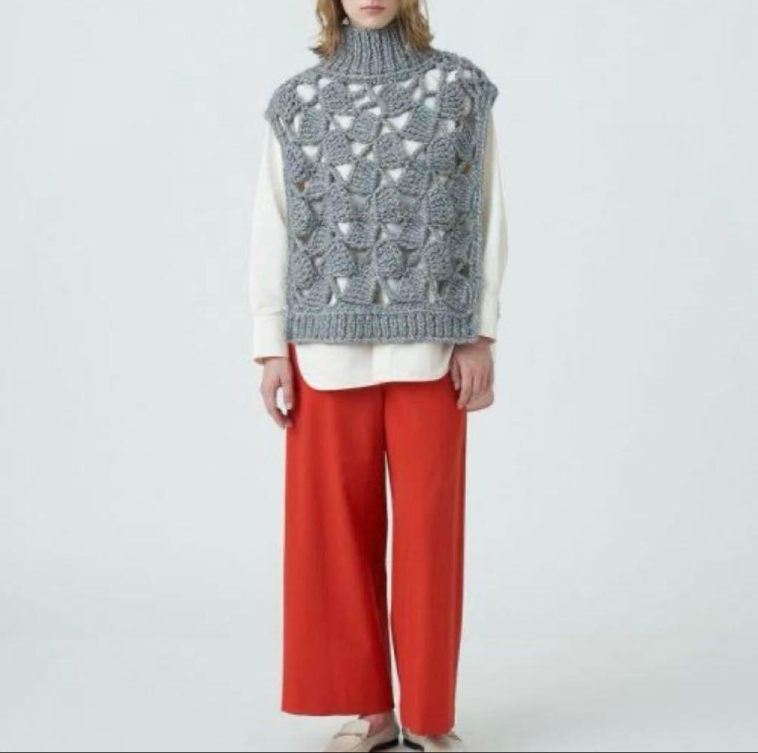 MACPHEEトゥモローランド ハンドクロシェ ハイネックベスト