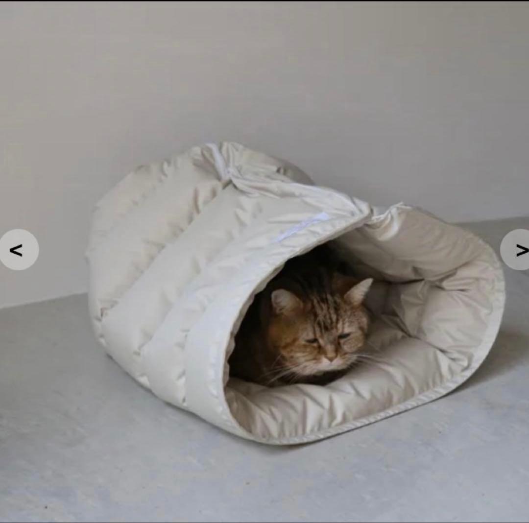 necoto ダウン　スリーピングバッグ　ベッド　猫