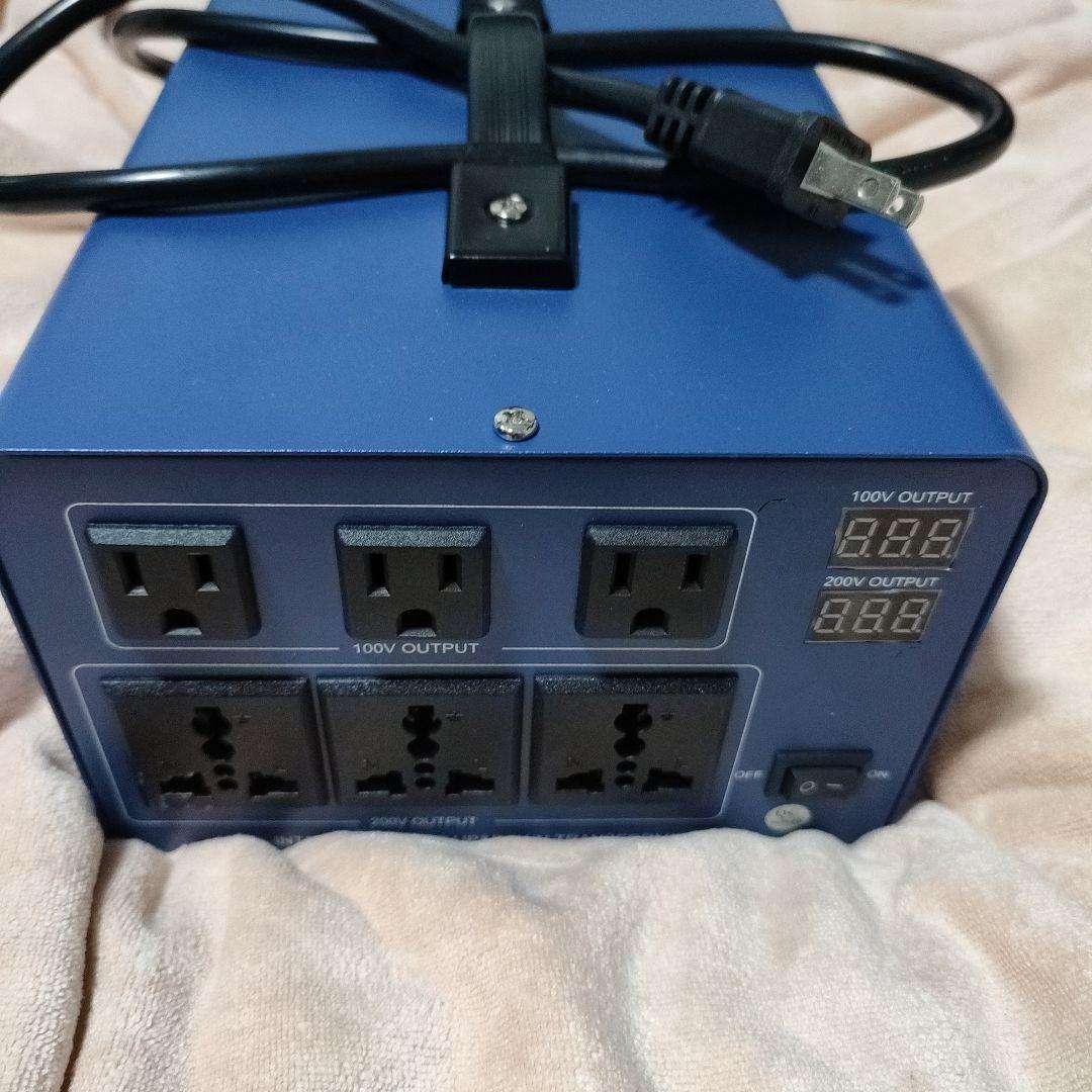 ZZ-3000VA 変圧器 3000VA 100V/200V対応