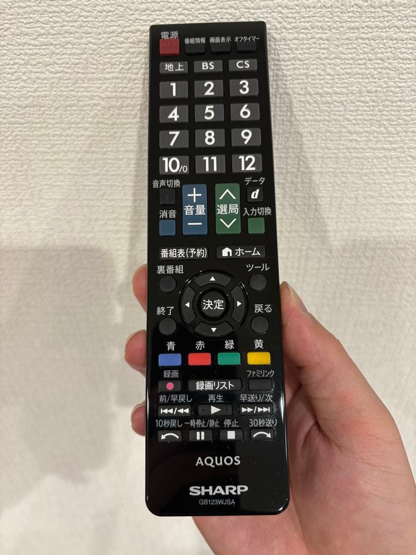 AQUOS 32v HD液晶テレビ