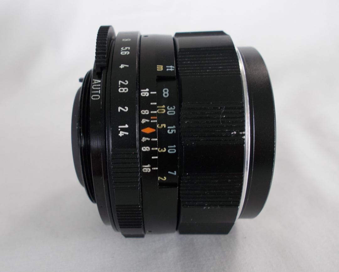 フィルムカメラ 整備済　Pentax SP　+ レンズ f/1.4　V272