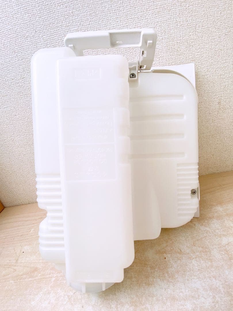 シャープ 加湿空気清浄機 KI-PX100-W プラズマクラスター 2022年製