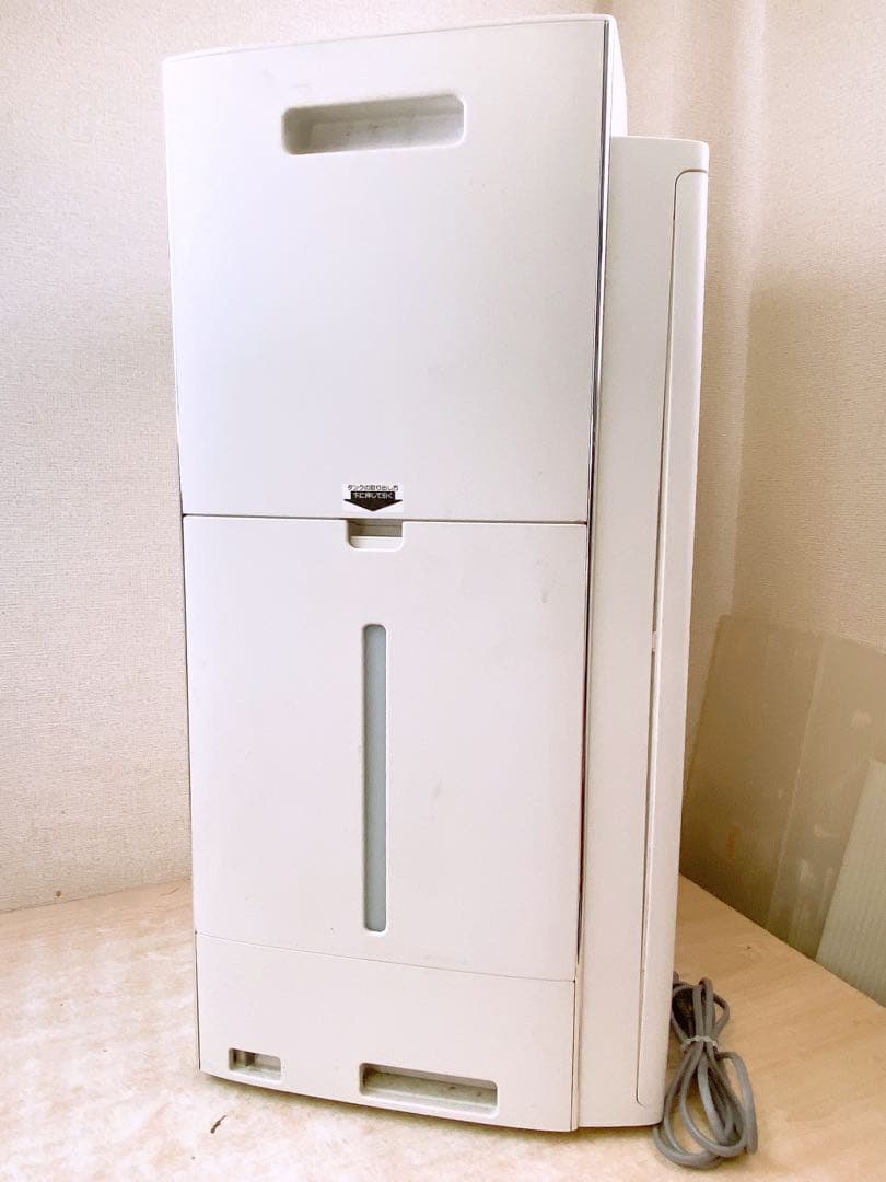 シャープ 加湿空気清浄機 KI-PX100-W プラズマクラスター 2022年製