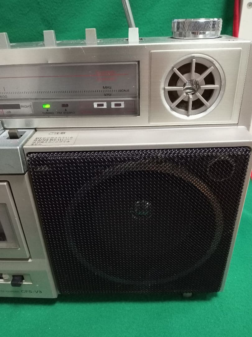 SONY CFS-V3 ラジカセ FM/AMカセットプレーヤー