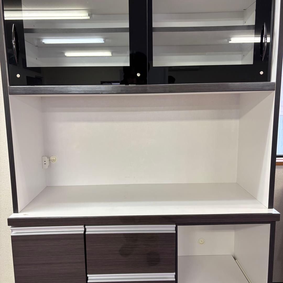 関家具　ダークブラウン木製食器棚