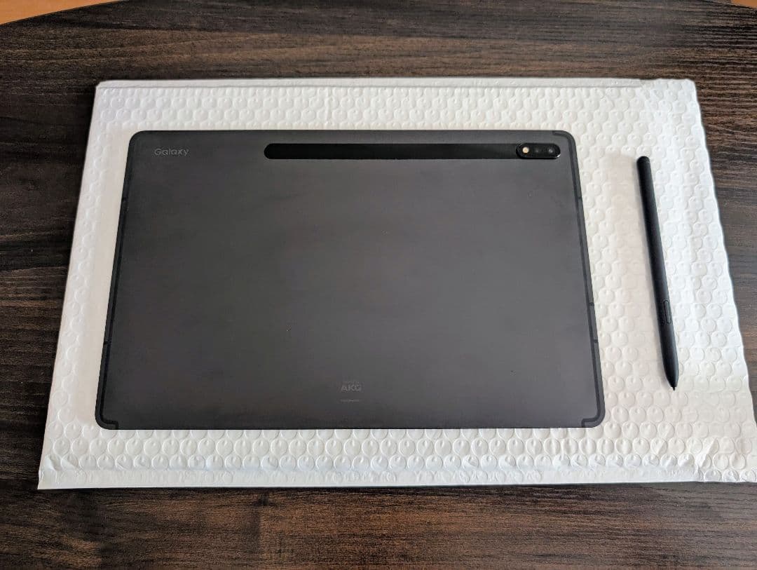 【美品】Galaxy tab s8＋（Sペン・純正ケース付き）