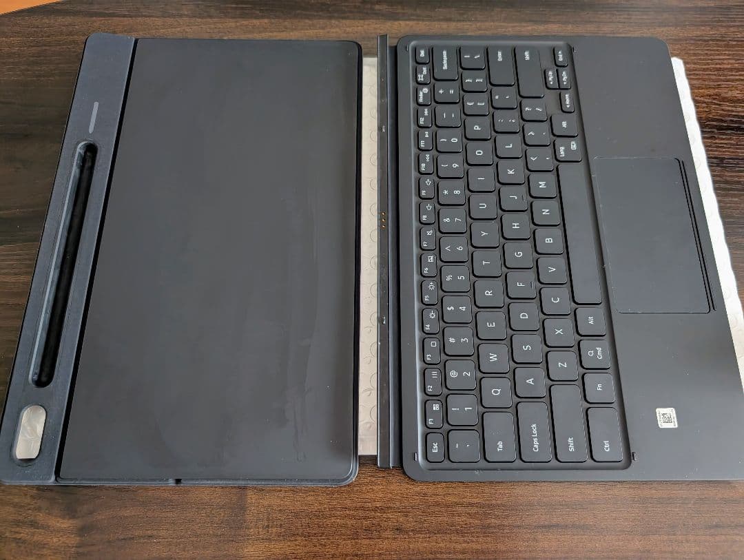 【美品】Galaxy tab s8＋（Sペン・純正ケース付き）