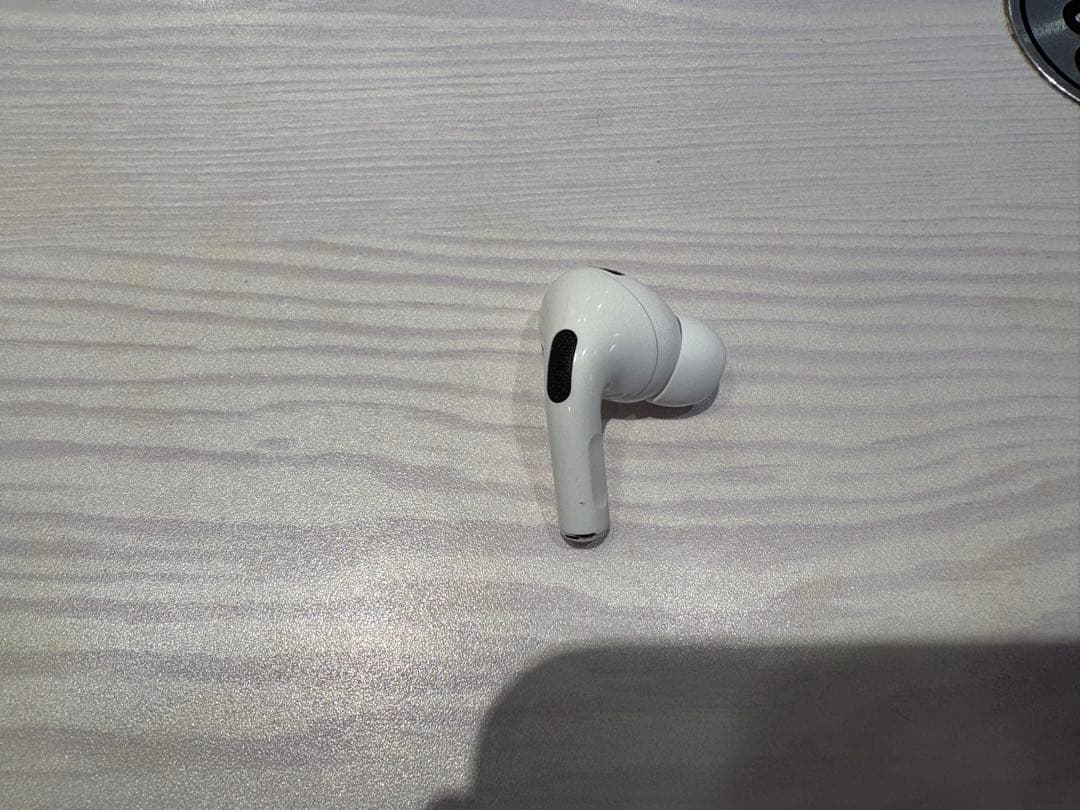 AirPods Pro 第2世代 USB-C 右耳 A3047 右 エアーポッズ