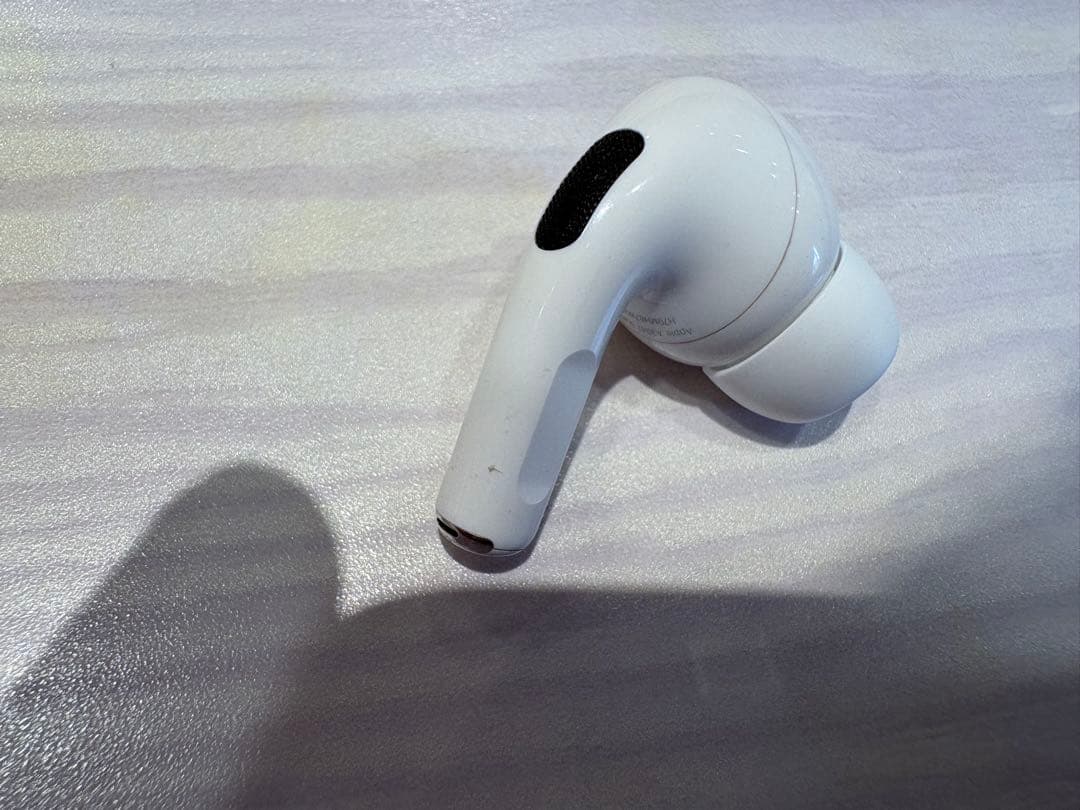AirPods Pro 第2世代 USB-C 右耳 A3047 右 エアーポッズ