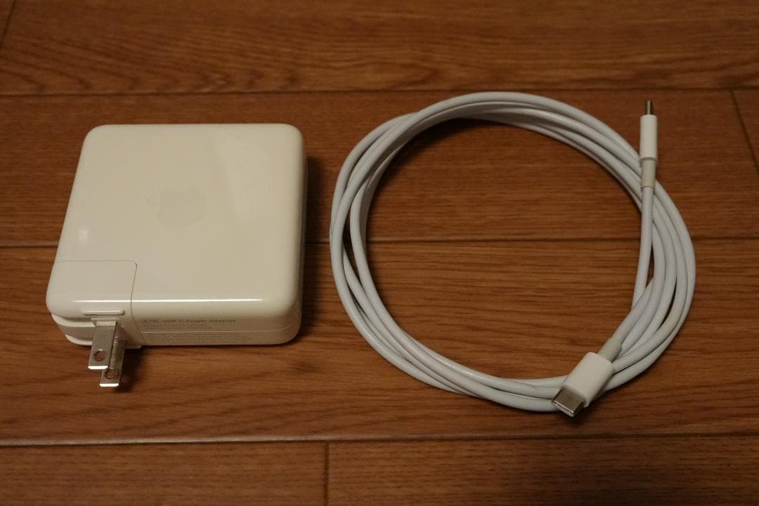 MacBook Pro 2018 メモリ32GB Core i7 注意事項あり