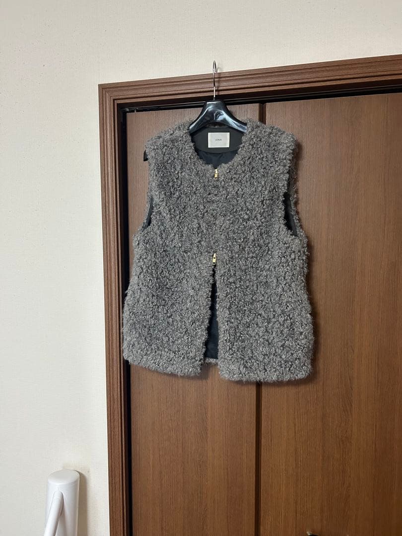 イエナ　フェイクファーベスト　グレー