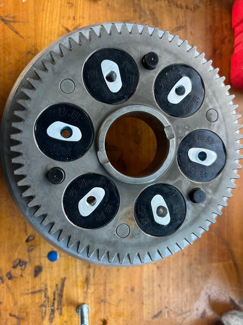 ゼファー400 クラッチハウジング　ダンパー交換済　C1〜