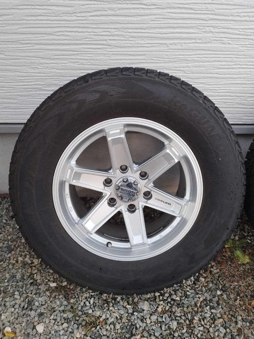 ドログバ ランドクルーザープラド スタッドレス 4本！